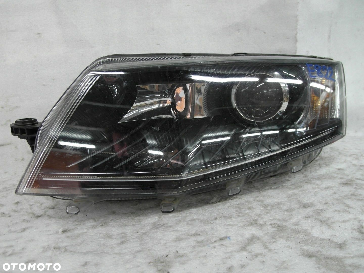 SKODA OCTAVIA III 5E1 XENON SKRĘTNY BDB LAMPA PRZEDNIA LEWA - 7
