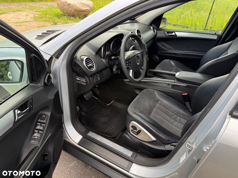 Mercedes-Benz ML 320 CDI 4Matic 7G-TRONIC - 7