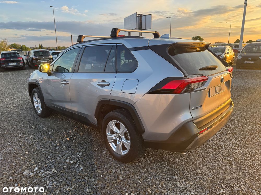 Toyota RAV4 2.5 Hybrid Comfort 4x2 - 8