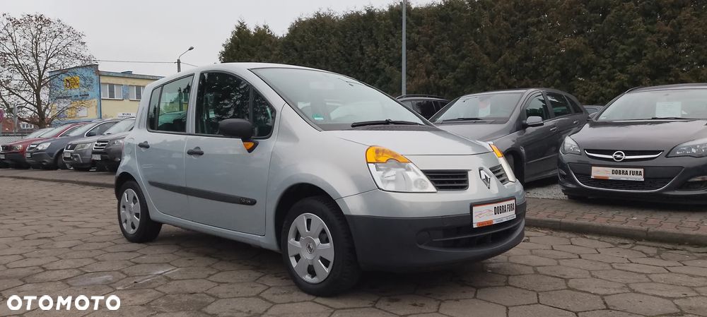 Renault Modus 1.6 16V Privilege - 24