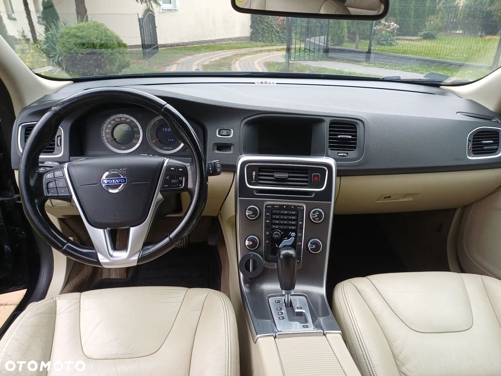 Volvo V60 - 18