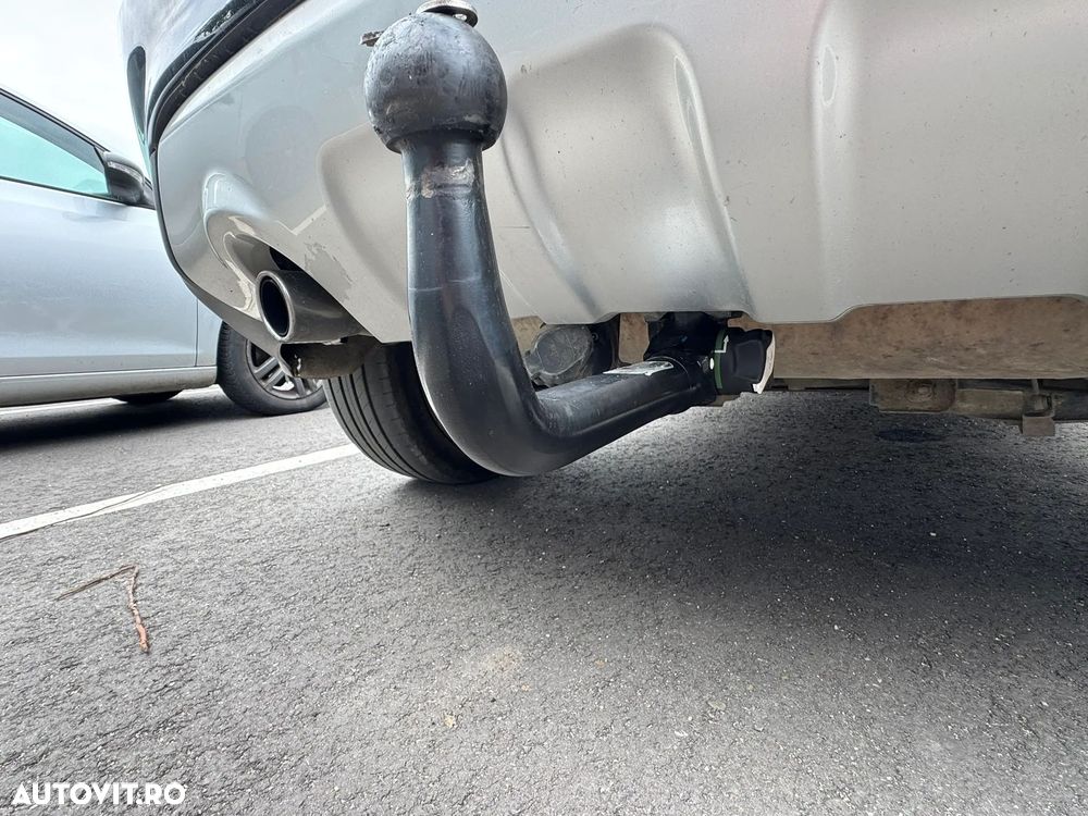 Ford Kuga 2.0 TDCi 4WD Titanium - 27
