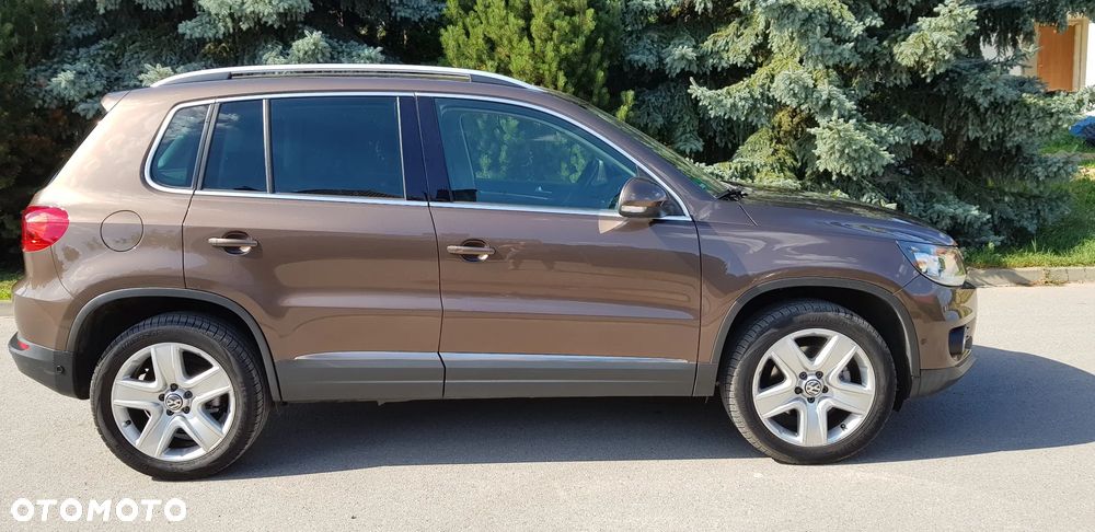 Volkswagen Tiguan 2.0 TDI DPF 4Motion BlueMotion Technology DSG Sport & Style - 10