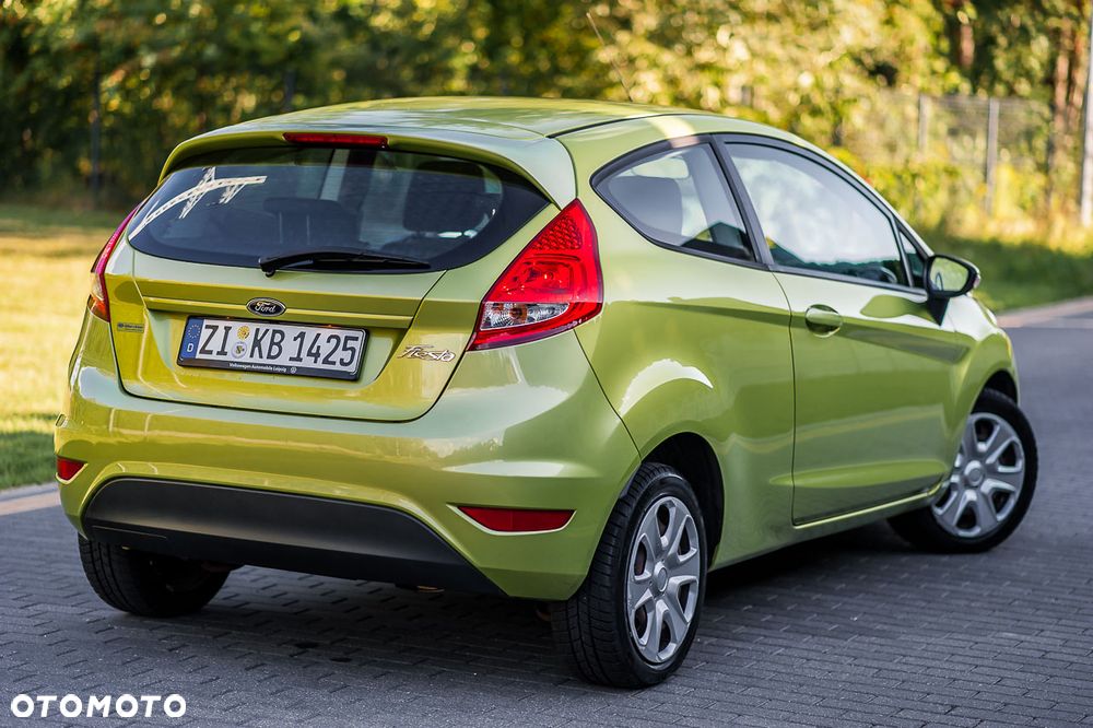 Ford Fiesta - 2