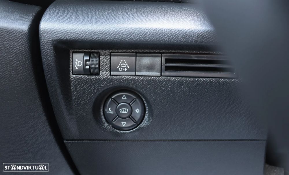 Citroën C4 1.2 PureTech Shine EAT8 - 31