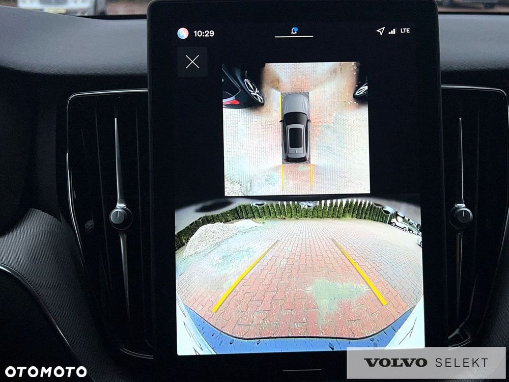 Volvo XC 60 - 21