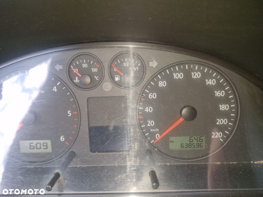 Volkswagen Transporter - 4