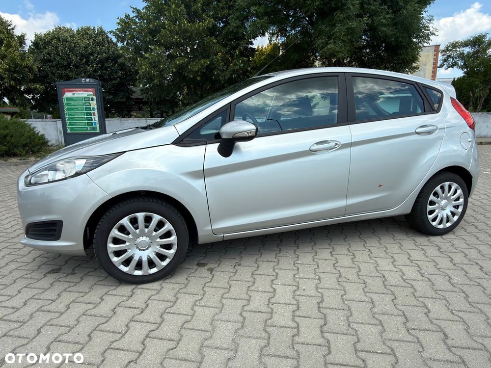 Ford Fiesta 1.25 Champions Edition - 4