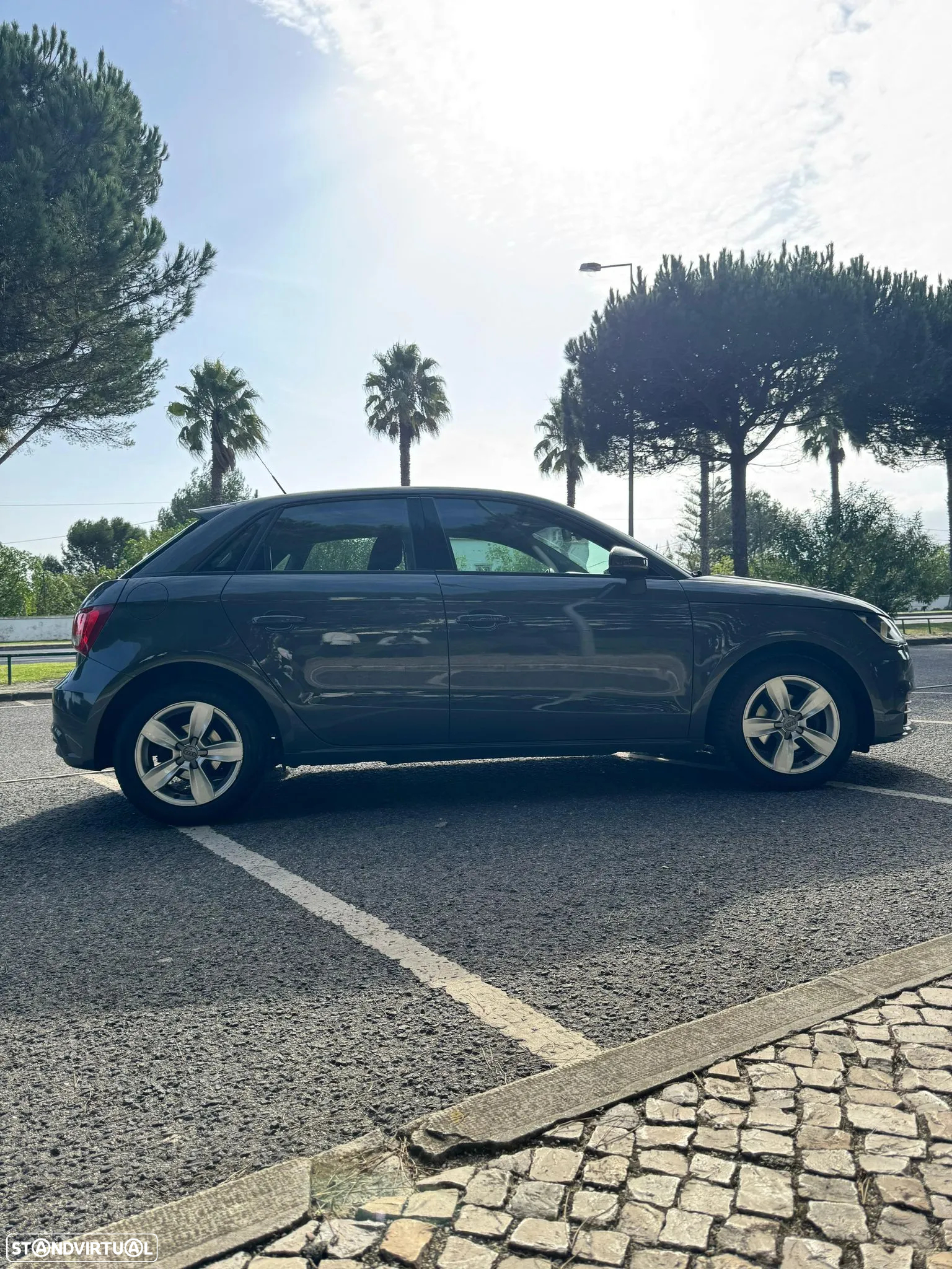 Audi A1 Sportback 1.4 TDI Design - 6