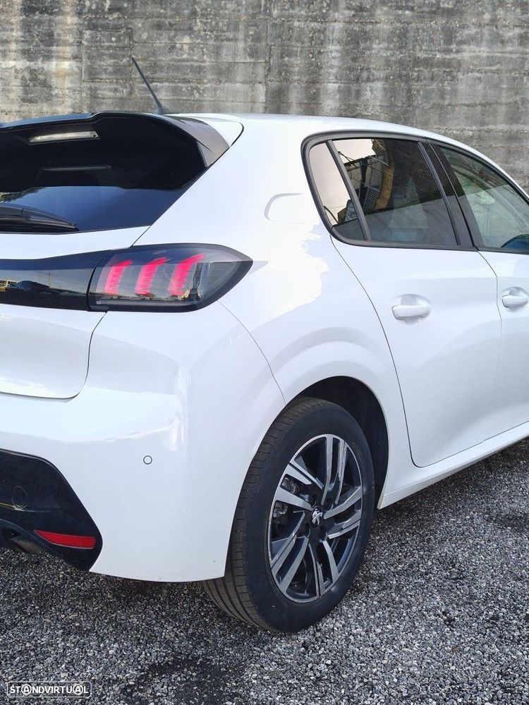 Peugeot 208 PureTech 100 EAT8 Allure - 35
