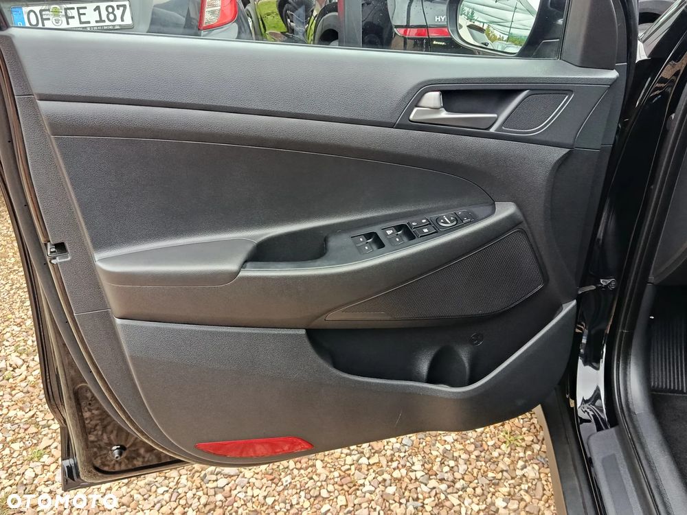 Hyundai Tucson 1.6 GDi 2WD Pure - 21