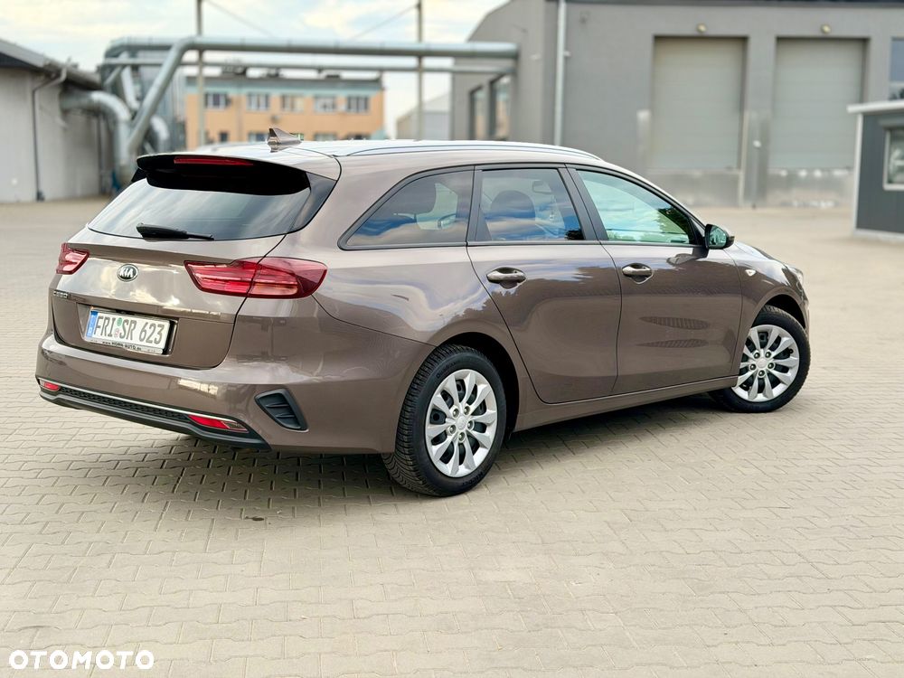 Kia Ceed 1.0 T-GDI 100 OPF Attract - 6