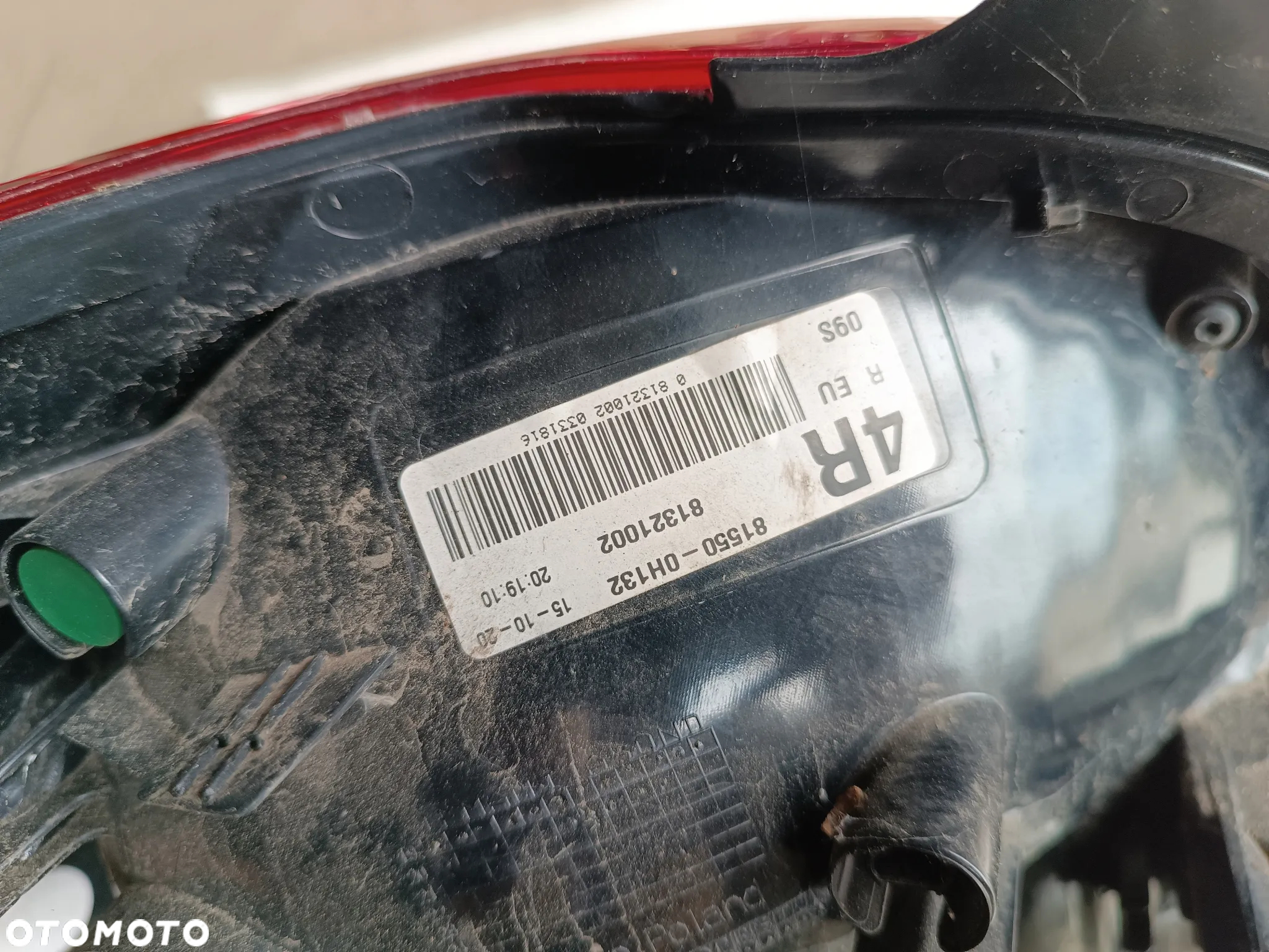 LAMPA TYŁ TYLNA PRAWA 81550-0H132  PEUGEOT 108 - 5