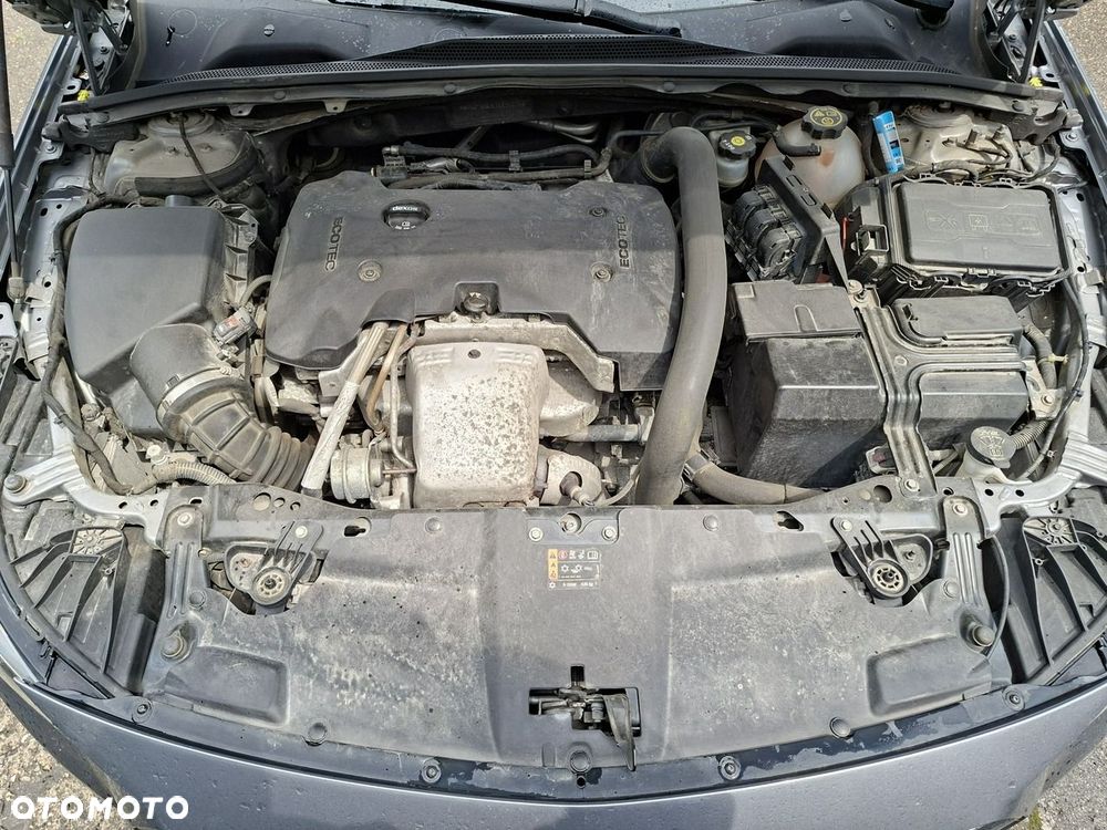 Opel Insignia 2.0 T 4x4 Exclusive S&S - 36