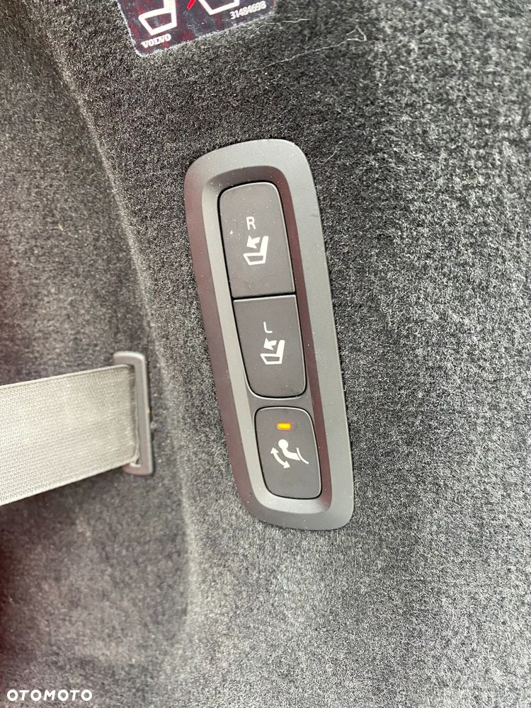 Volvo V90 D5 AWD Geartronic Inscription - 10