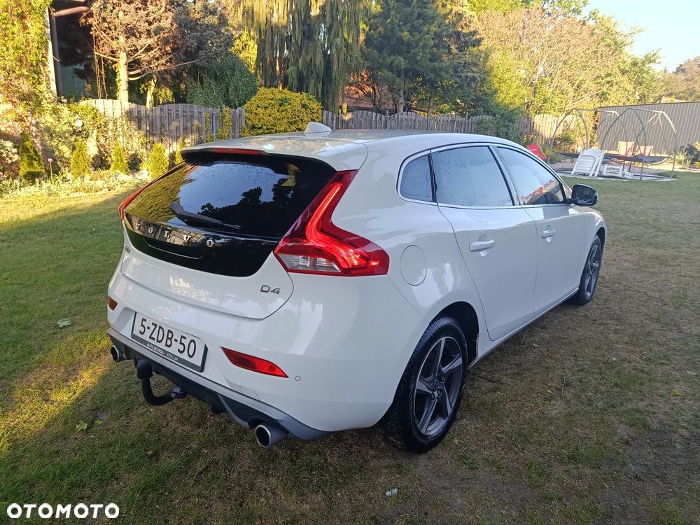 Volvo V40 D4 RDesign - 9
