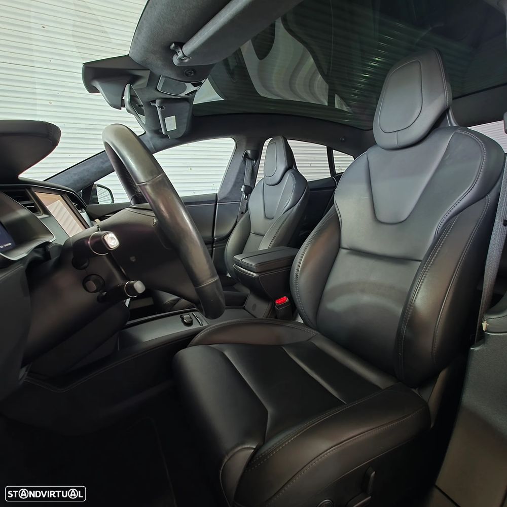 Tesla Model S 100D - 17