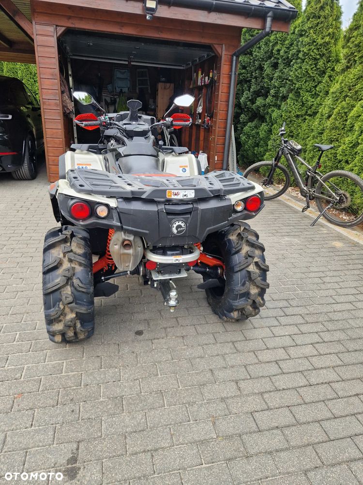Can-Am Outlander - 4
