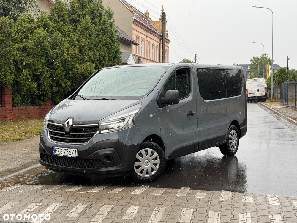 Renault Trafic 2.0 dCi EDC - 1
