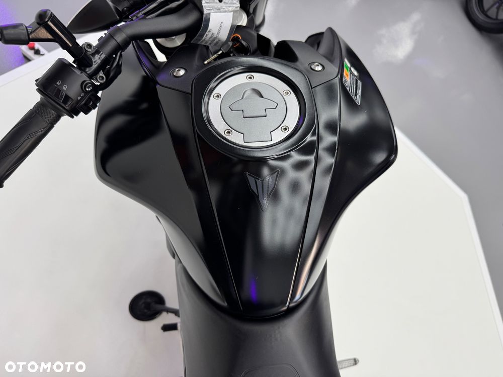 Yamaha MT - 21