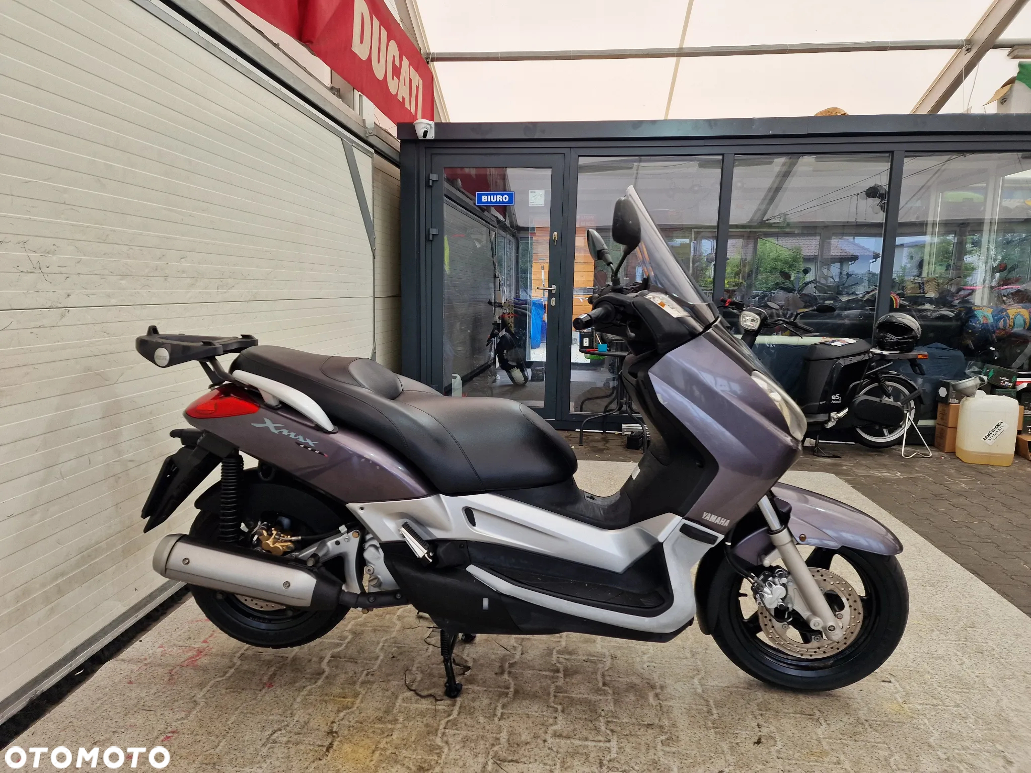 Yamaha X-max - 17