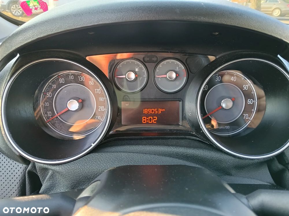 Fiat Punto 1.4 Estiva S&S - 13