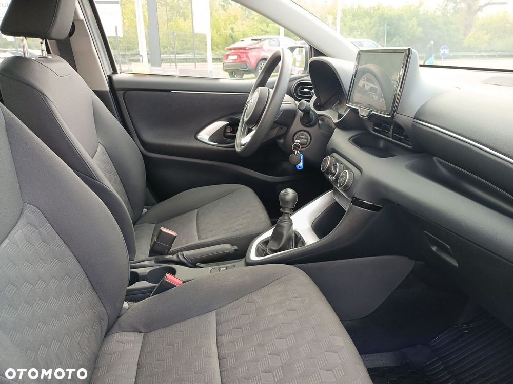 Toyota Yaris 1.5 Active - 9