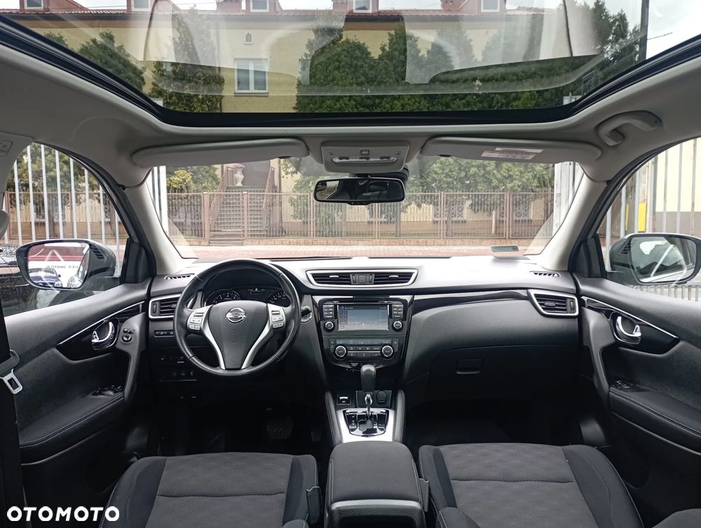 Nissan Qashqai 1.2 DIG-T N-Connecta Xtronic EU6 - 9