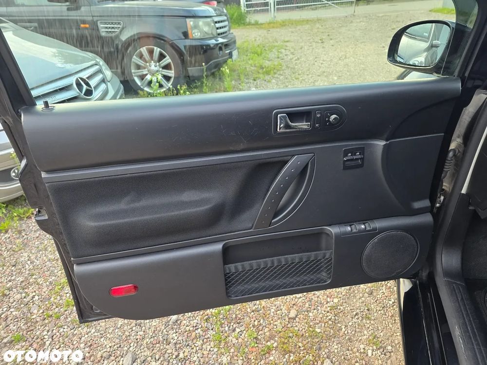 Volkswagen New Beetle 1.6 Freestyle - 30