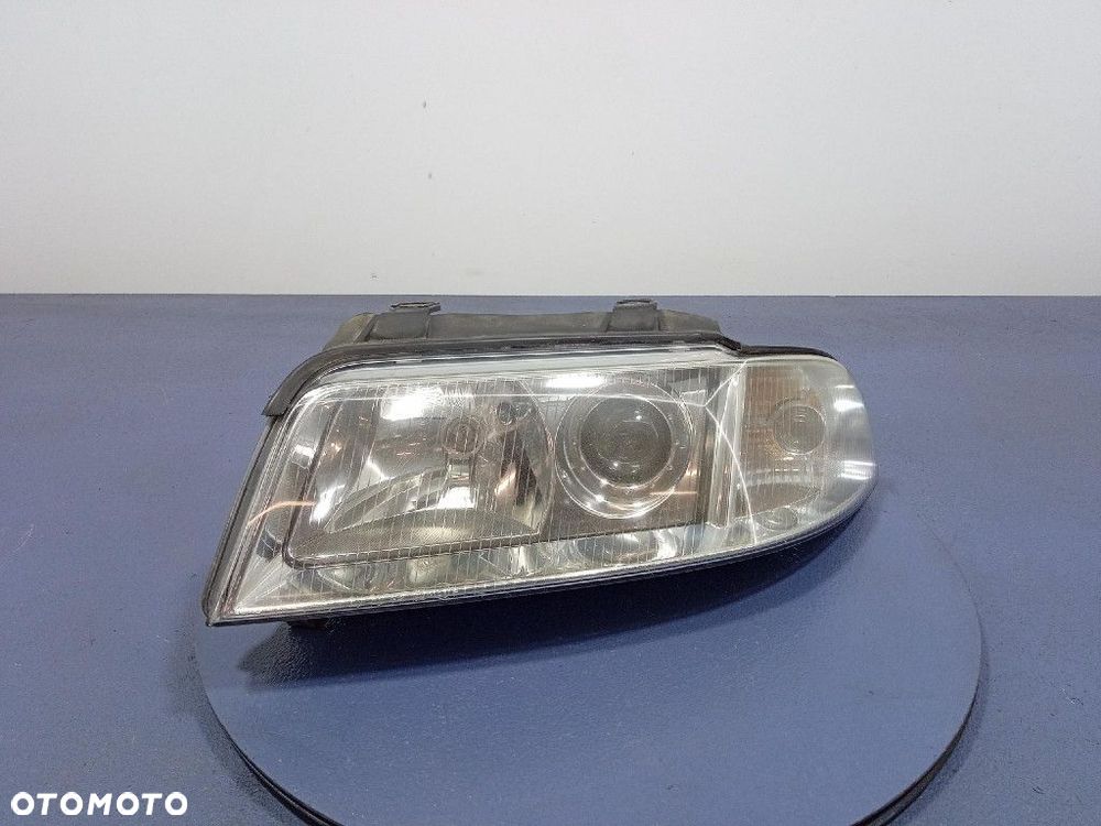 AUDI A4 B5 LIFT REFLEKTOR LEWY LAMPA XENON EU 8D0941003AN - 1