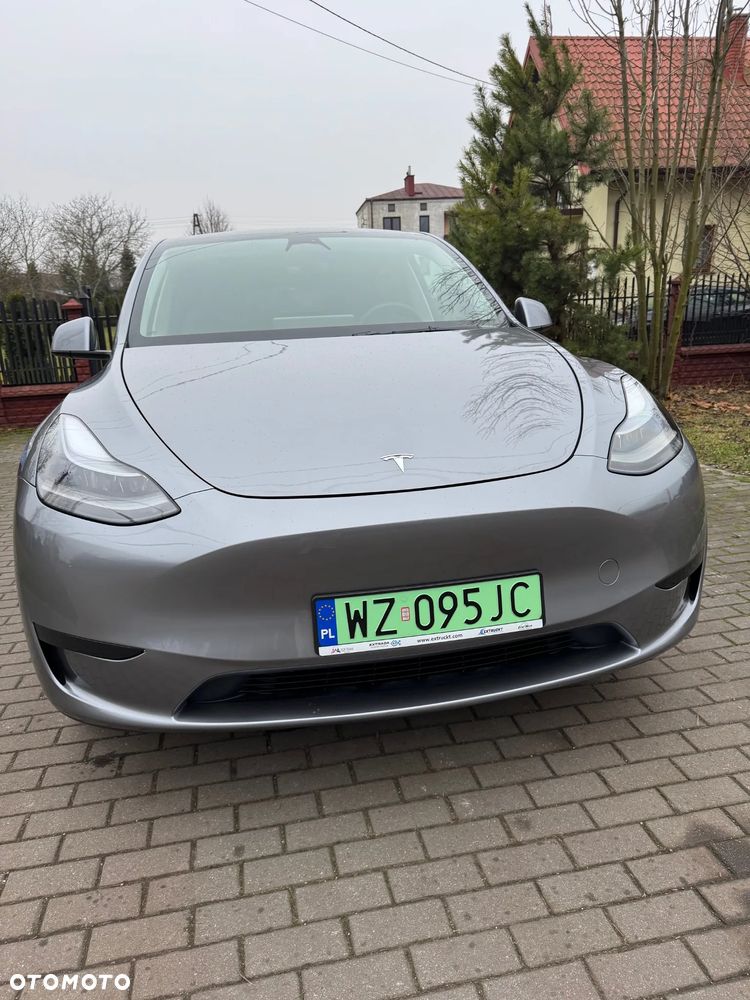 Tesla Model Y Standard - 4