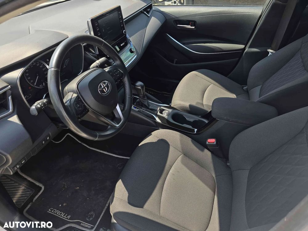 Toyota Corolla - 9