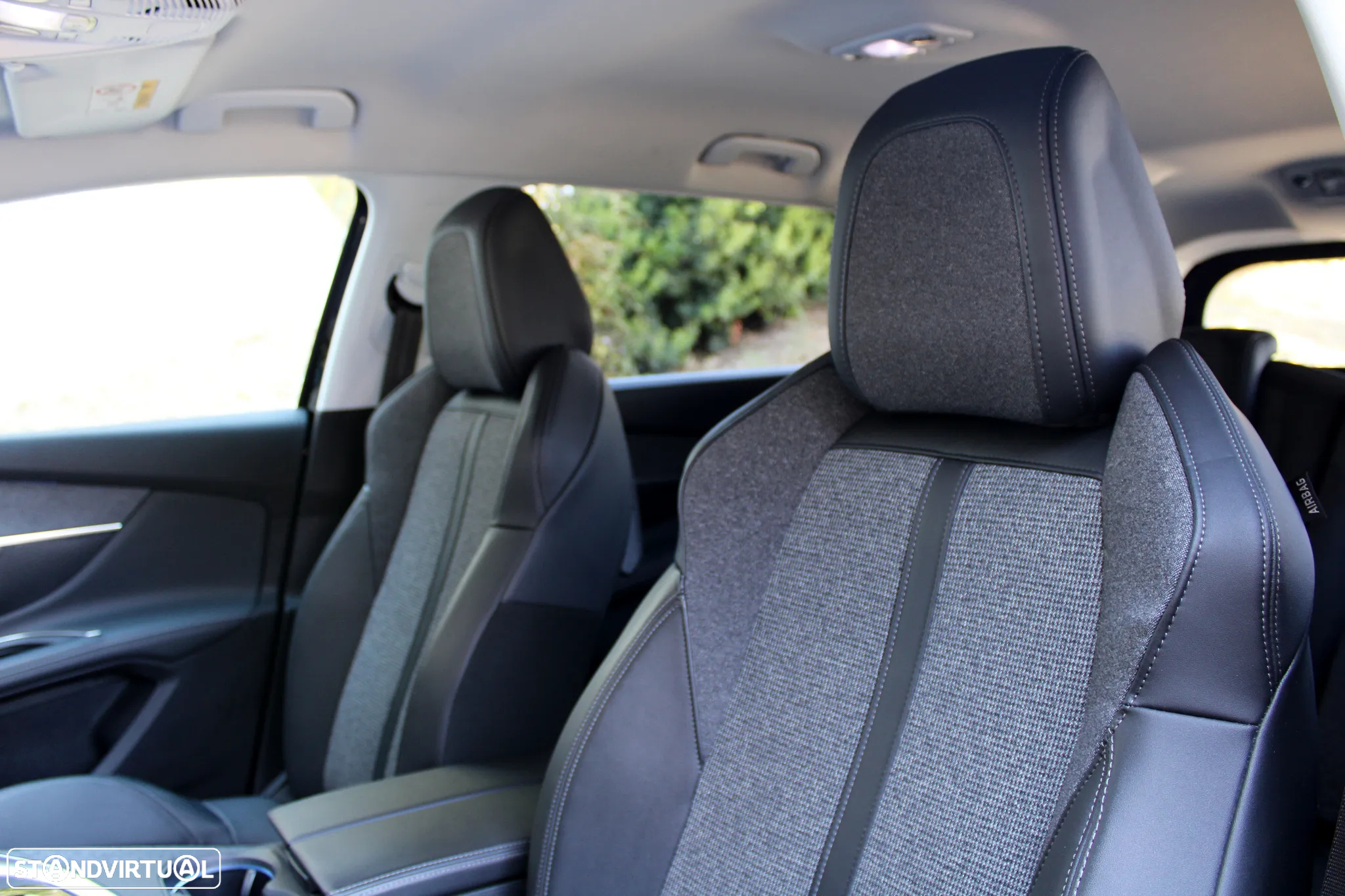 Peugeot 5008 1.5 BlueHDi Allure EAT8 - 13