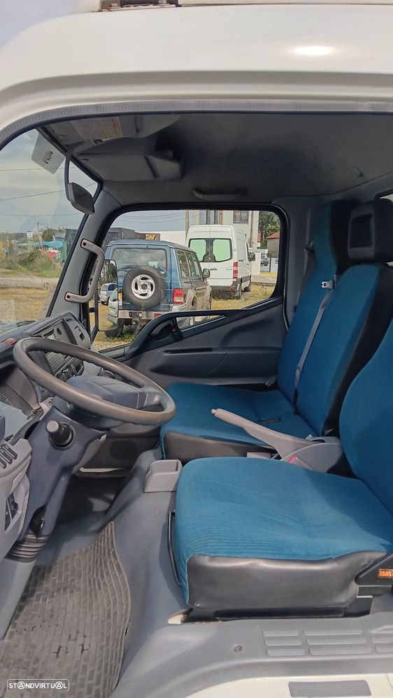 Mitsubishi Canter Fuso 3.0 TD - 9