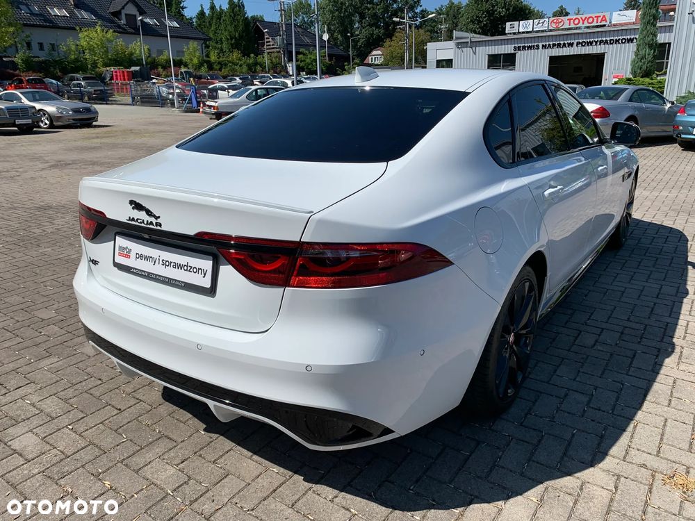 Jaguar XF 2.0 P250 R-Dynamic SE - 7