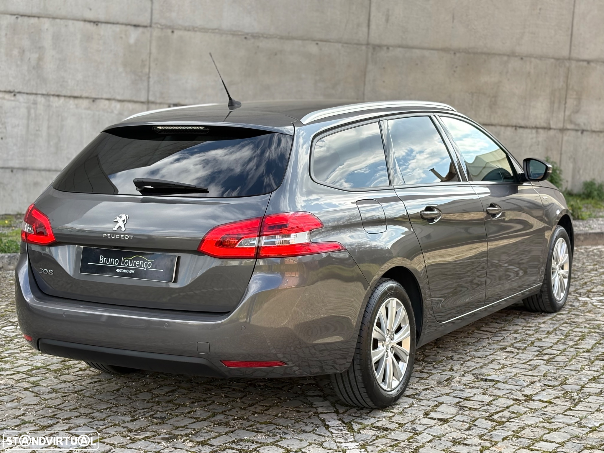 Peugeot 308 1.5 BlueHDi Style - 13