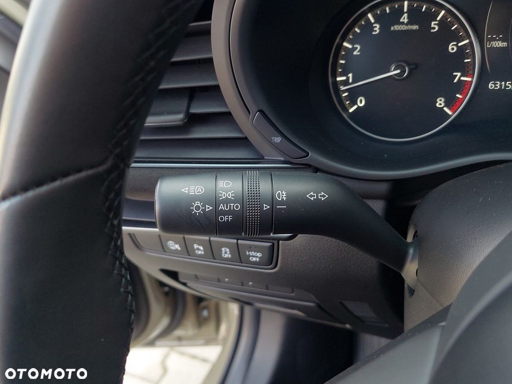 Mazda 3 SKYACTIV-G 2.0 M-Hybrid 150 DRIVE SELECTION - 20