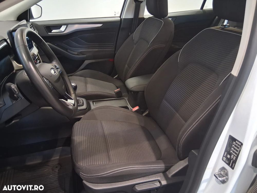 Ford Focus 1.0 EcoBoost Titanium - 15