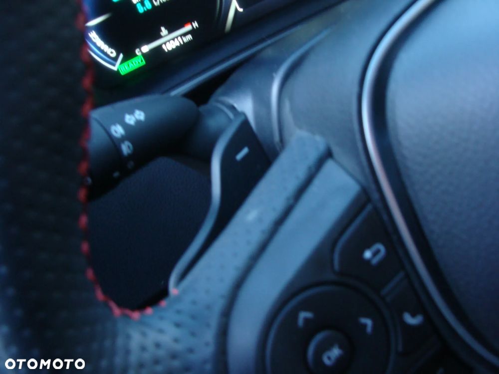 Toyota Corolla 2.0 GR Sport - 24