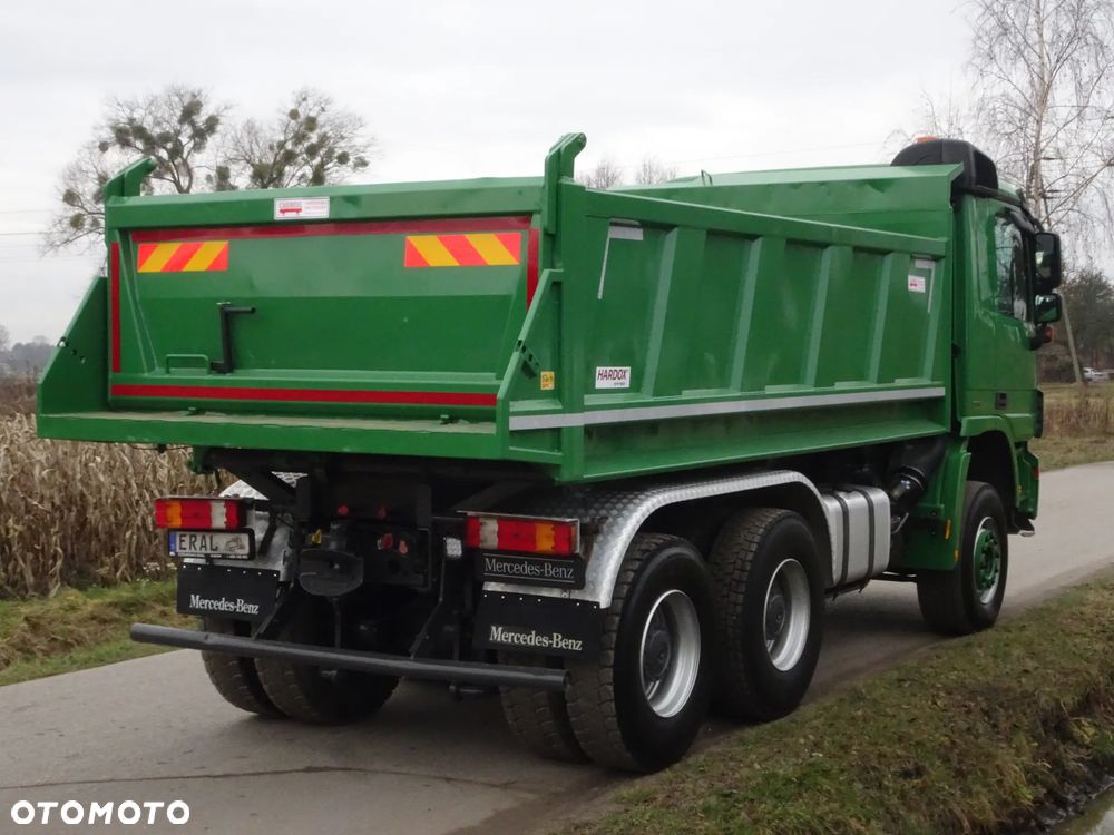 Mercedes-Benz Actros 6x4 2644 Hydroburta wywrotka Carnehl kipper trzystronny z Niemiec - 5