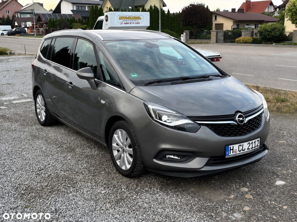 Opel Zafira - 2
