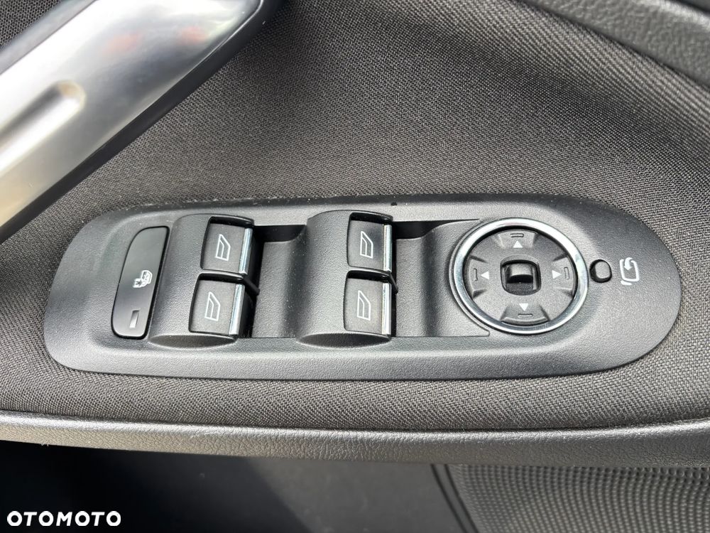 Ford Galaxy 2.0 TDCi Titanium - 26