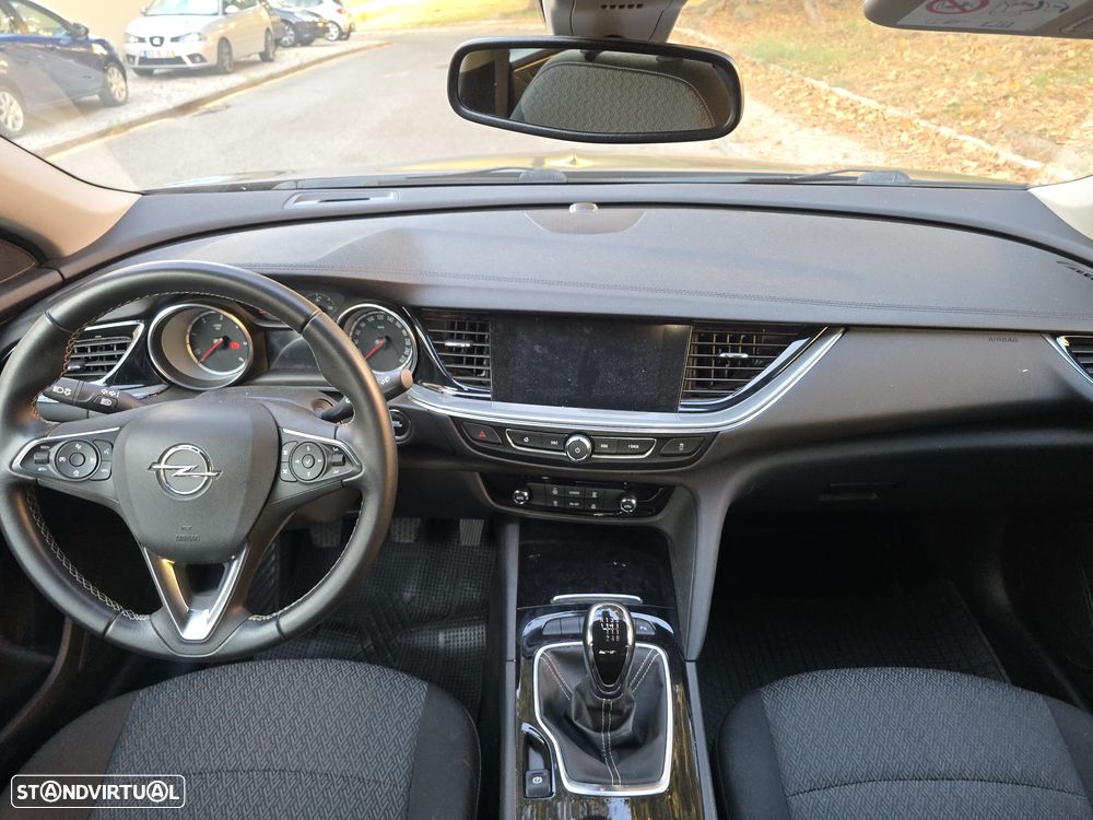 Opel Insignia 1.6 CDTI executive S/S - 13