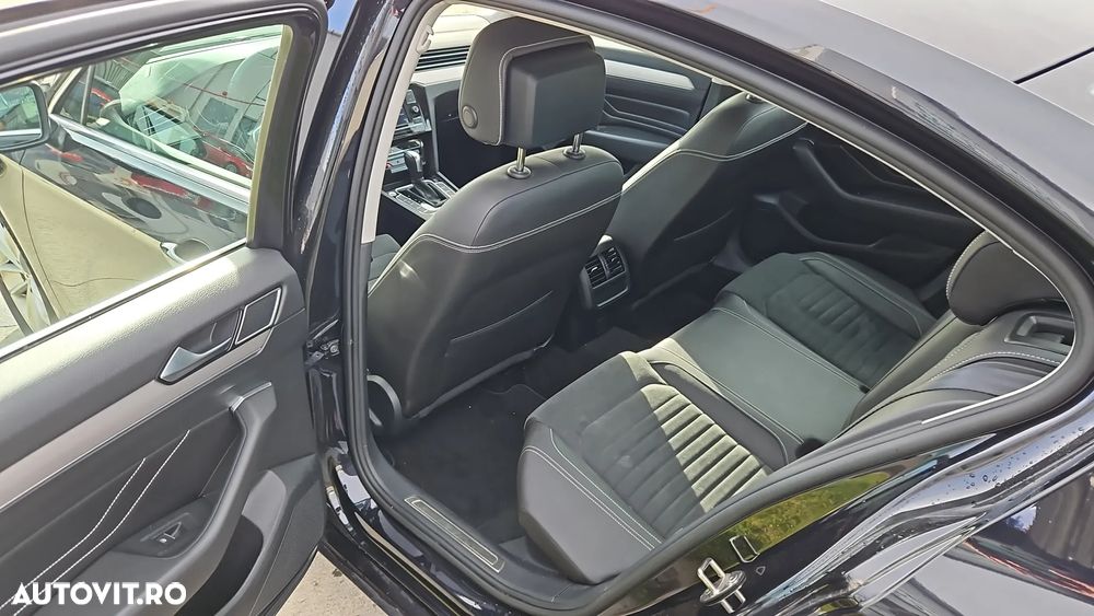 Volkswagen Passat 2.0 TDI DSG Highline - 10