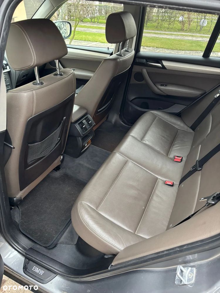 BMW X3 sDrive20i - 7