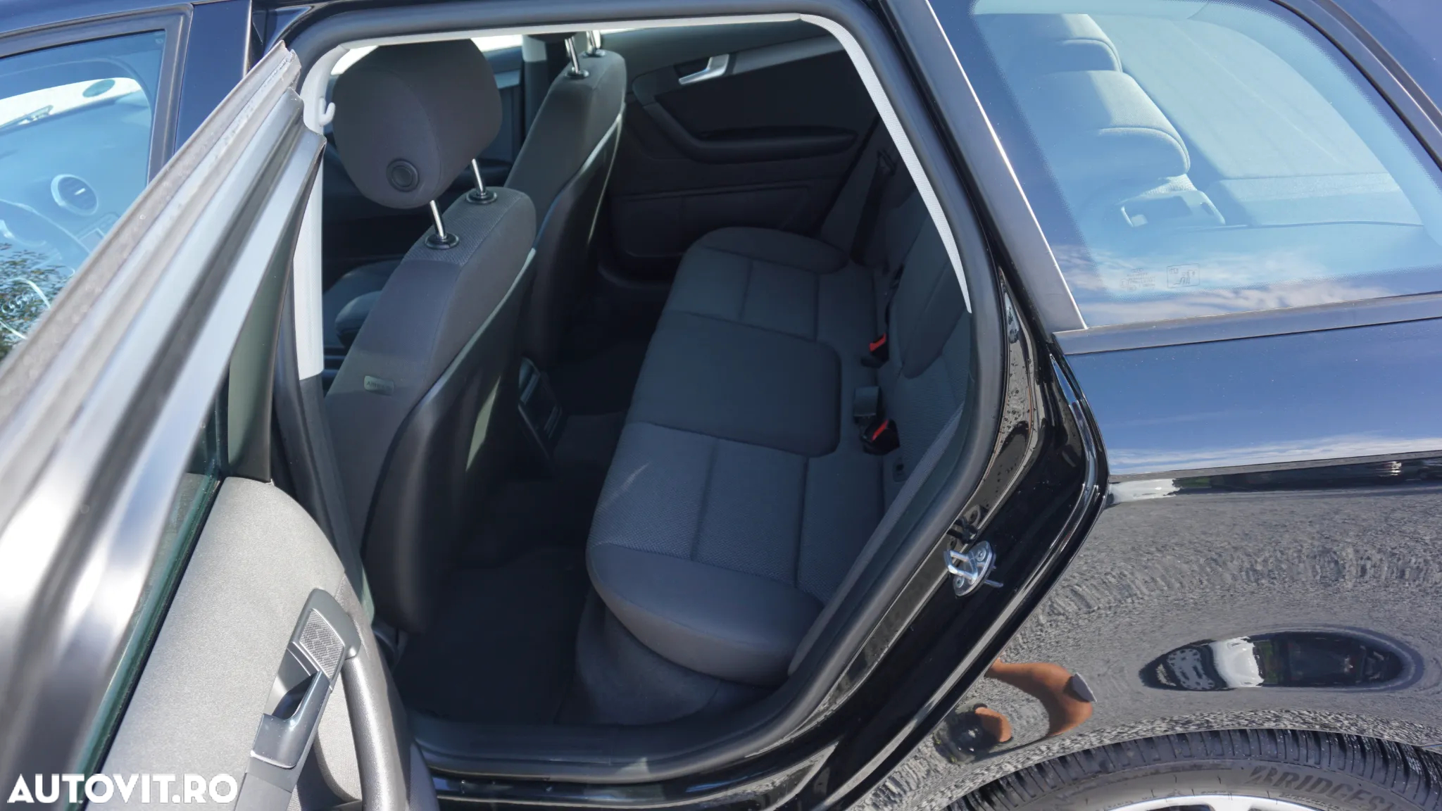 Audi A3 1.6 TDI Sportback DPF S tronic Attraction - 8