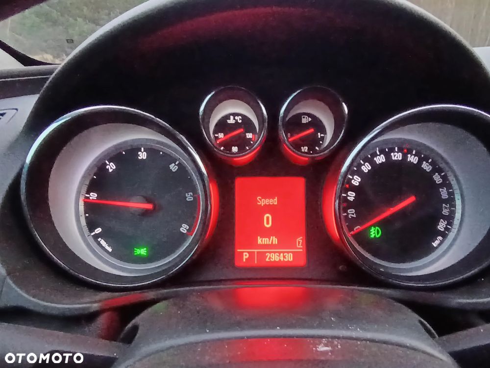 Opel Insignia 2.0 CDTI Sport 4x4 - 9