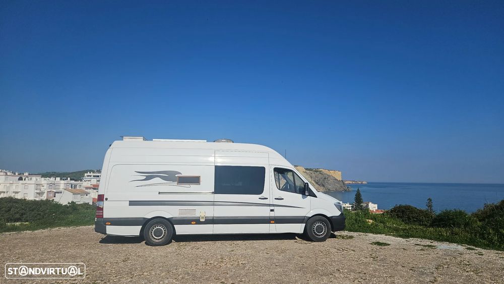 Mercedes-Benz Sprinter - 1