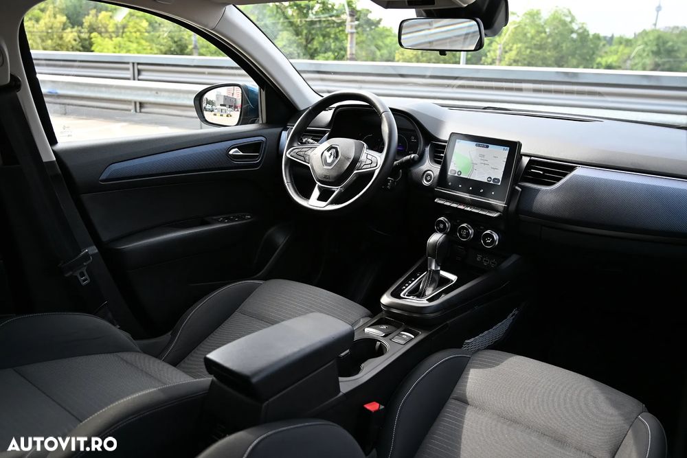 Renault Arkana E-TECH 145 Evolution - 10