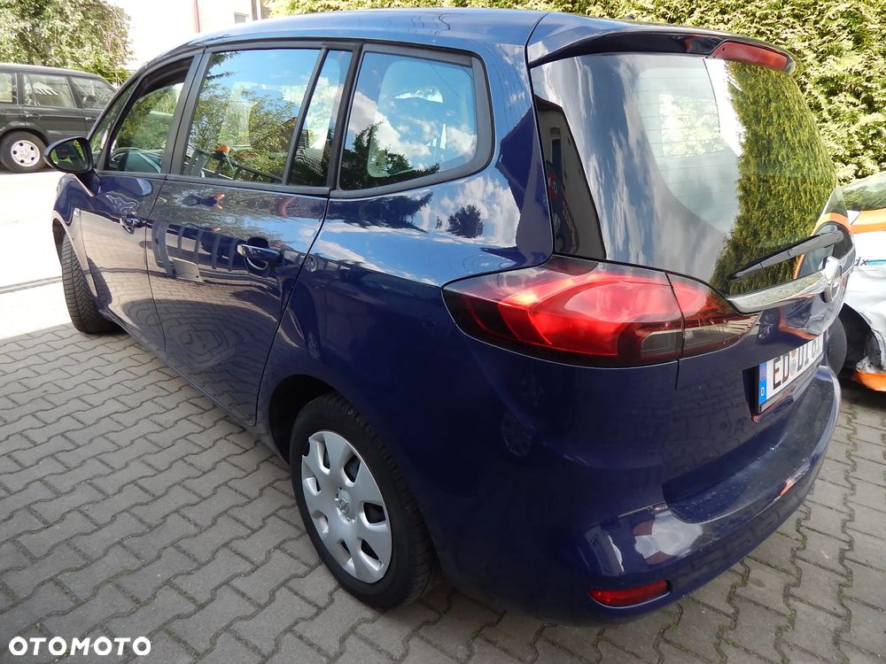 Opel Zafira - 5